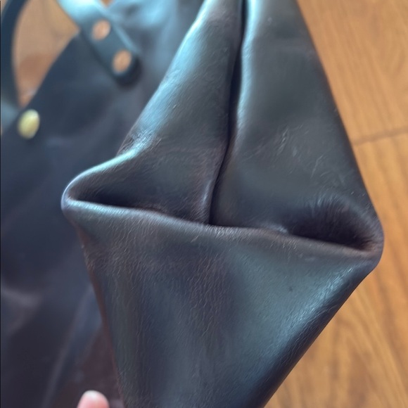 KMM & Co Mini Tote - Picture 3 of 8